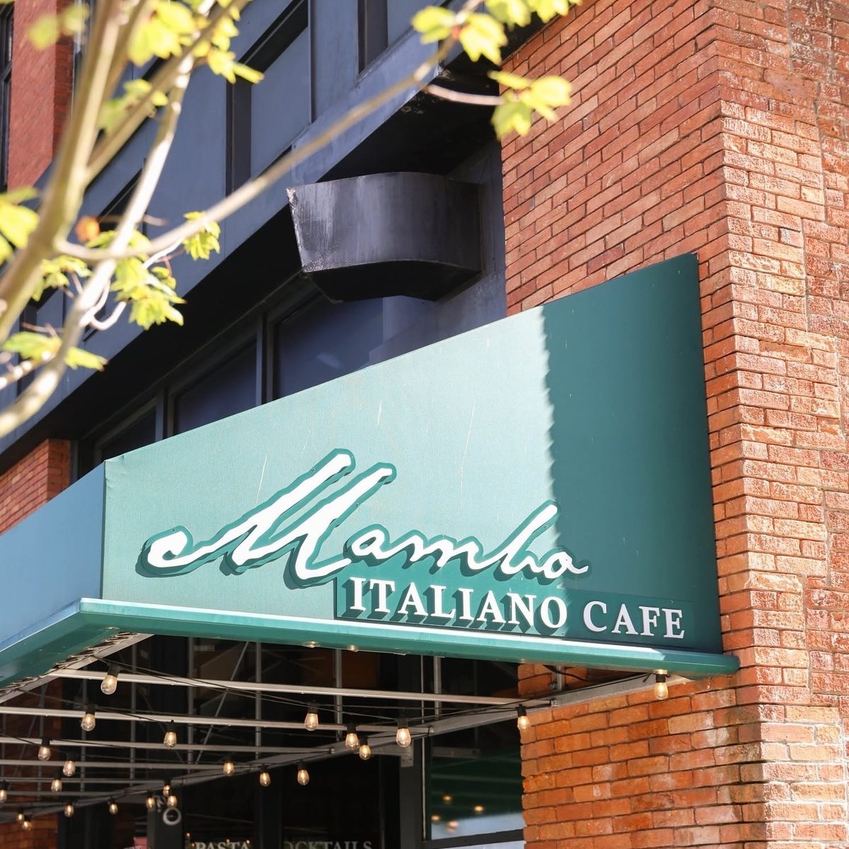 A look inside Mambo